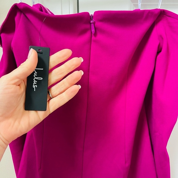 NWT cute stretchy purple/fuscia off the shoulder mini dress size medium - Picture 7 of 8